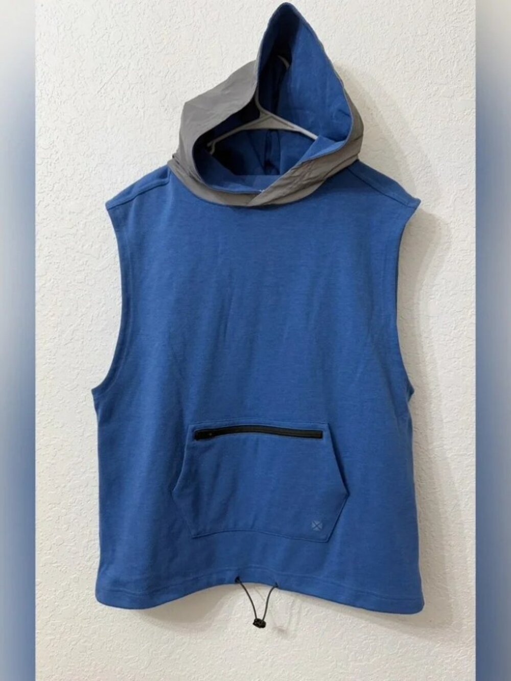 TomboyX - Hero Sleeveless Hoodie - Chrome Blue - 5x